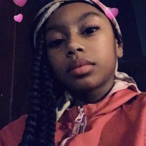 Meet your Posher, Mimi